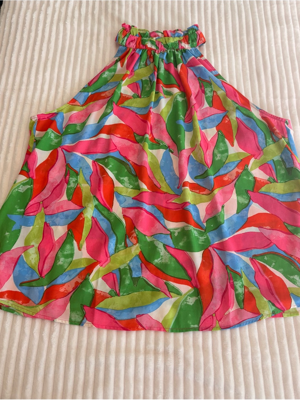 Floral & Ivy Colorful Flowy Summer/ Resortwear Halter Top Size M